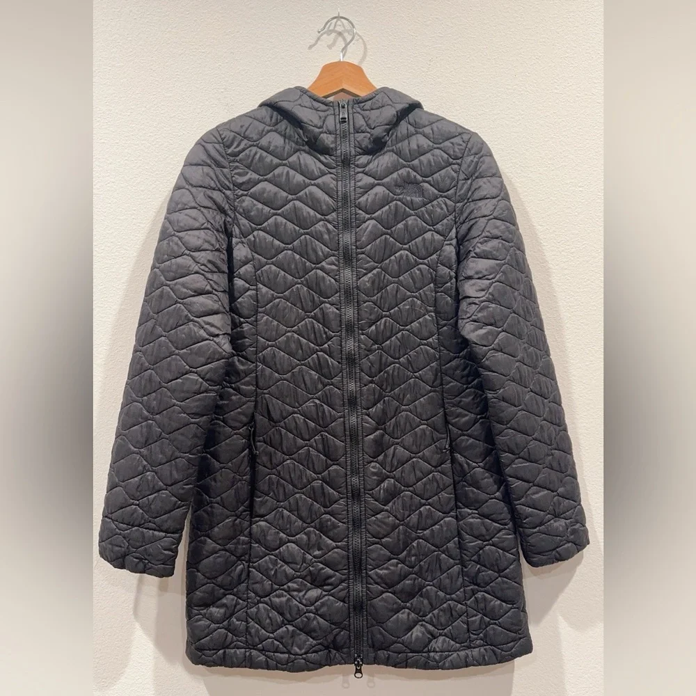 The North Face Thermoball Eco-Hooded Parka II Lightweight Puffer - Picture 1 of 15